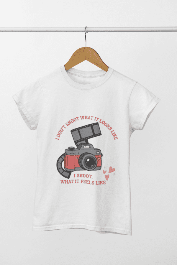 Quirky "Photography Lover" Graphic T Shirt