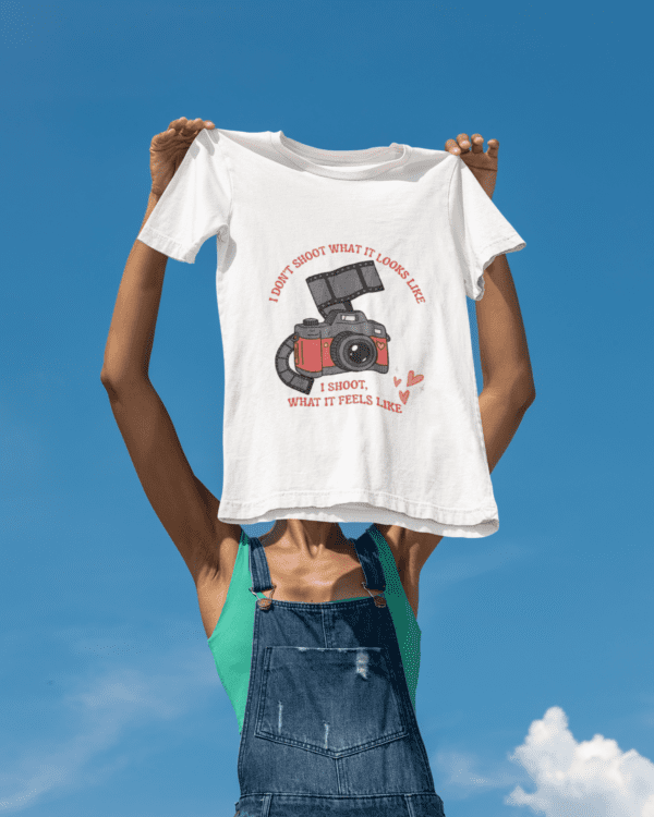 Quirky "Photography Lover" Graphic T Shirt