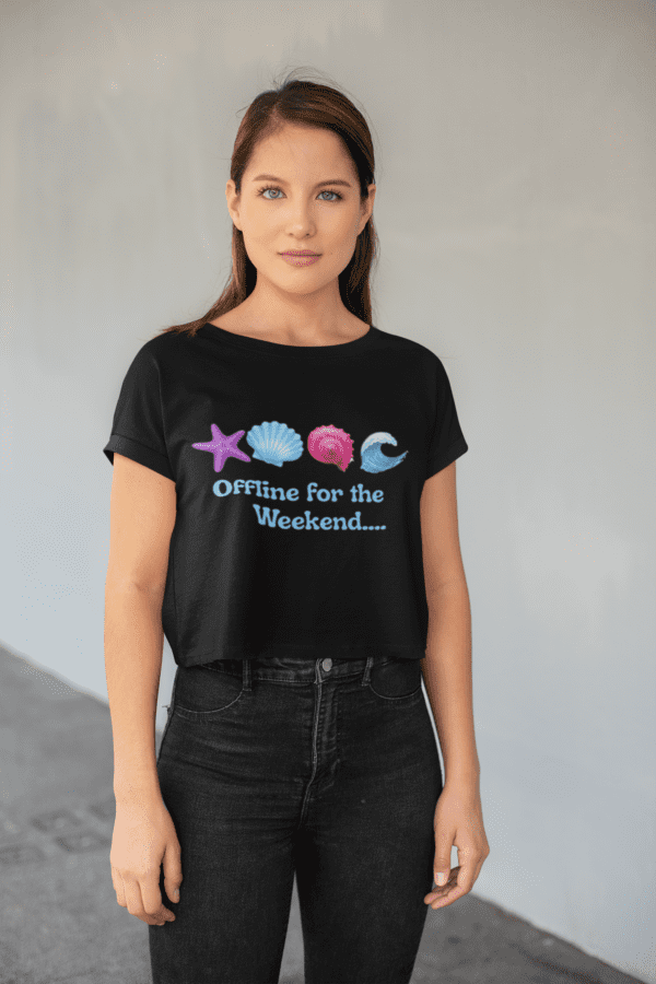Quirky "Beach Therapy" Graphic Crop T Shirt