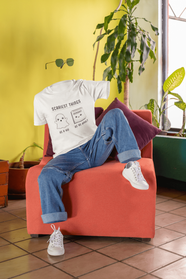 Quirky "Monday Blues" Graphic T Shirt